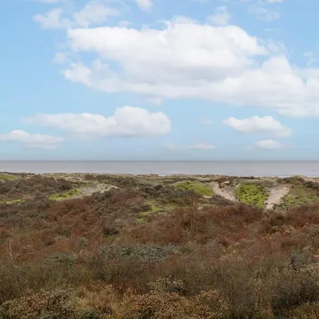 Huswell - Luxurious With Stunning Views! *