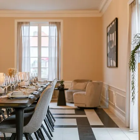 Villa Huswell - Luxurious With Stunning Views!