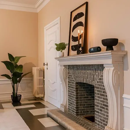 Willa Huswell - Luxurious With Stunning Views! *